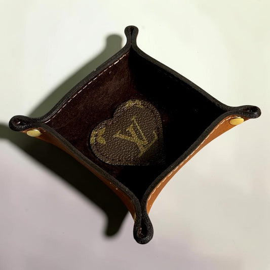 Gomez Mini Heart Valet Tray