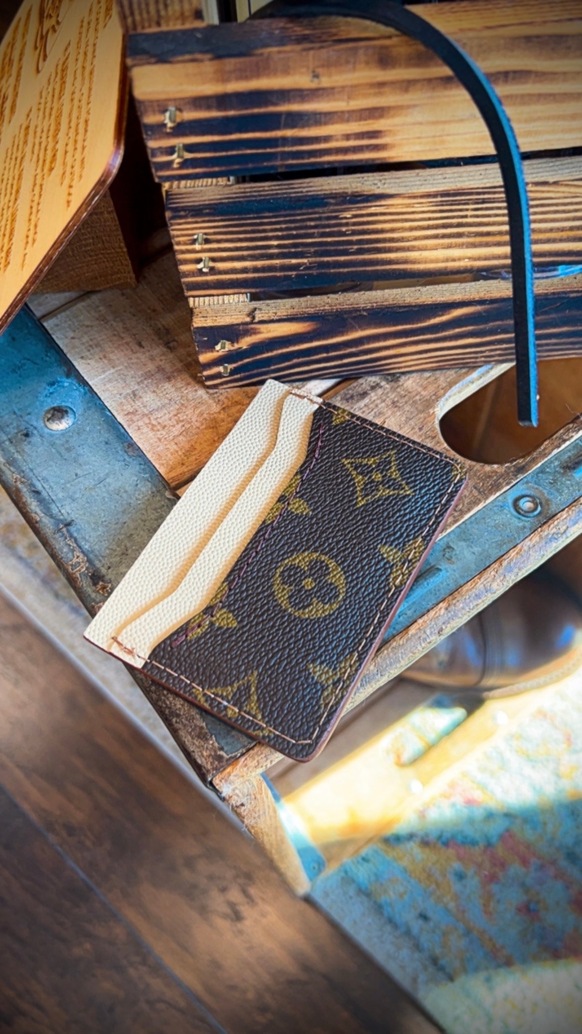 Heritage Cardholder