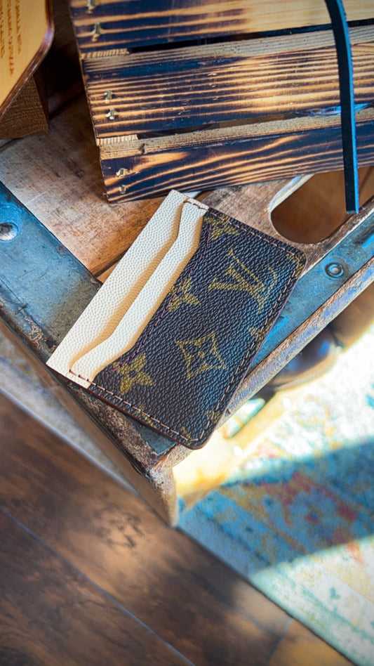 Heritage Cardholder